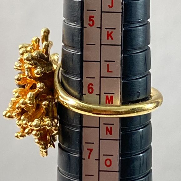 Gold Tone Brutalist Ring With Tiny Single Black Olive Stone Adjustable - Picture 9 of 9